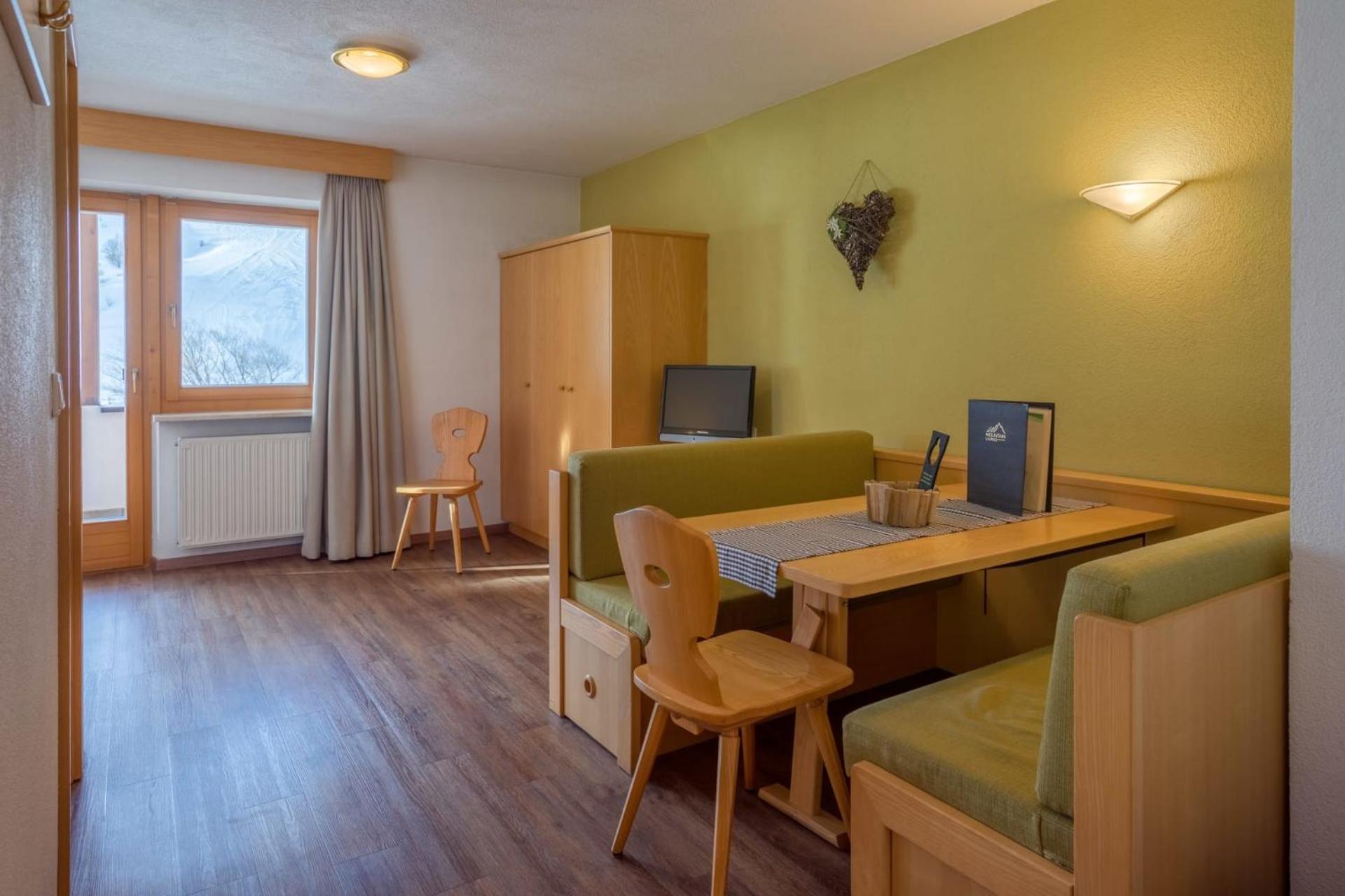 Mountain Living Apartments St. Valentin auf der Haide Extérieur photo