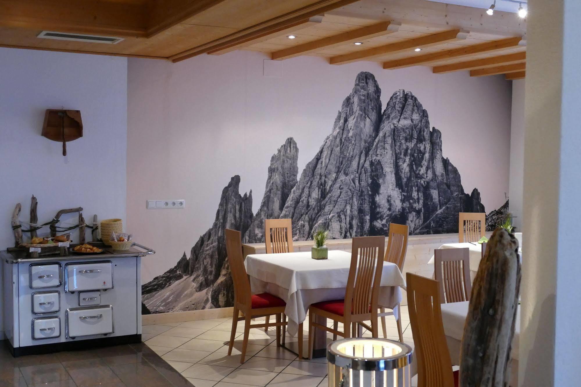 Mountain Living Apartments St. Valentin auf der Haide Extérieur photo